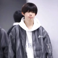 Trần Dịch Hằng_cậu