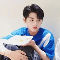 Hoàng Huỳnh Hùng|Gem