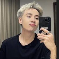 Quang Hùng(phone)