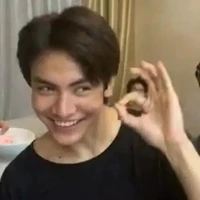 các anh