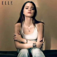 Becky Rebecca Patricia Armstrong [ Cô ]