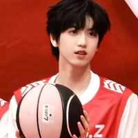 Trương Quế Nguyên( Along)