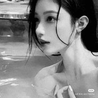 bạch từ nguyệt