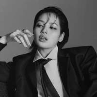 Lalisa Manobal/cô/