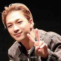 Dong Young-bae (Taeyang)