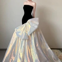 Hoàng Nhã Nhã [con riêng của mẹ Duy]