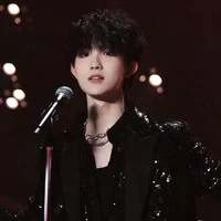 tô tân Hạo