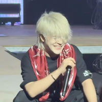 Qeen Love (t/g)