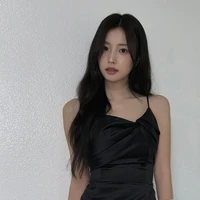 Kang Hyewon