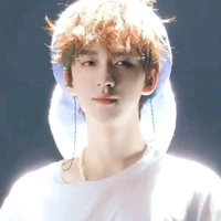 Hạ Tuấn Lâm-Ba cậu