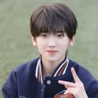 Tả Kỳ Hàm_em