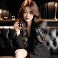 Kim Da Eun 