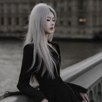 LÃNH UYỂN NHI