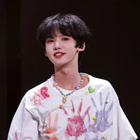 Trương Dịch Nhiên-N