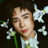 Quang Hùng