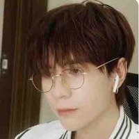Lê quang hùng