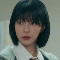 Lee Ji Woo