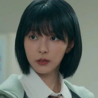 Lee Ji Woo