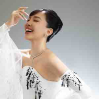 Nguyễn Khoa Tóc Tiên