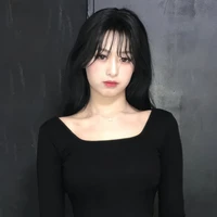 Jung Ahyeon - Cô
