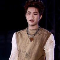 Hoàng đức duy