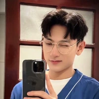 nguời dẫn đám cưới