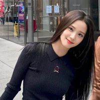 Jisoo[chị Rora]