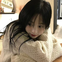 Jung Ahyeon[em]