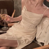 Erin Jeenprasom/ mẹ cô