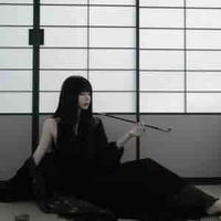 Ánh Phi - chị gái em