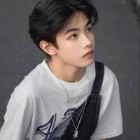 DYUI
