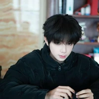 Vương Lỗ Kiệt /hắn/
