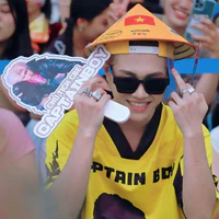 Bhann say hiiii ^^