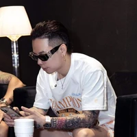 Bùi Thế Anh-Andree Right Hand