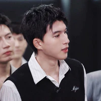 Trần Minh Hiếu - HIEUTHUHAI