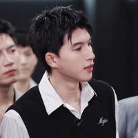 Trần Minh Hiếu - HIEUTHUHAI