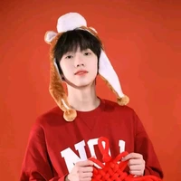 Nhiếp Vĩ Thần