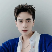 Quang Hùng
