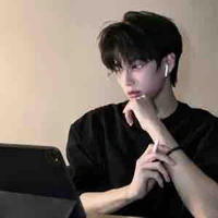 Nguyễn Hoàng Bảo Tuấn 