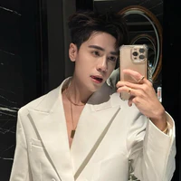 Lê Quang Hùng (nv9+em trai HTH)