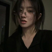 Nguyễn Giai Tuệ - chị cô