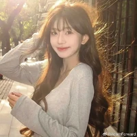 Tư Vỹ Dạ-chị gái nữ 9