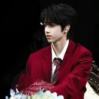 Trương Quế Nguyên - N, Anh trai Cô