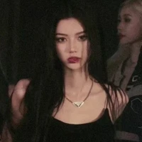 Thẩm Dĩnh - Mẹ N, Cô
