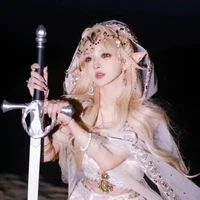 Trương Bảo Ly - Cô