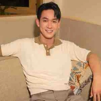 Thầy Song Luân