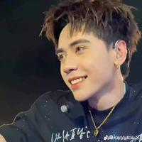 Quang Hùng