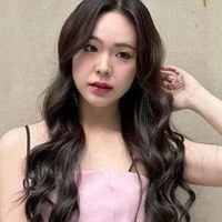 June Wanwimol