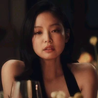 Kim Jennie - Nàng
