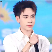 Lê Quang Hùng master D